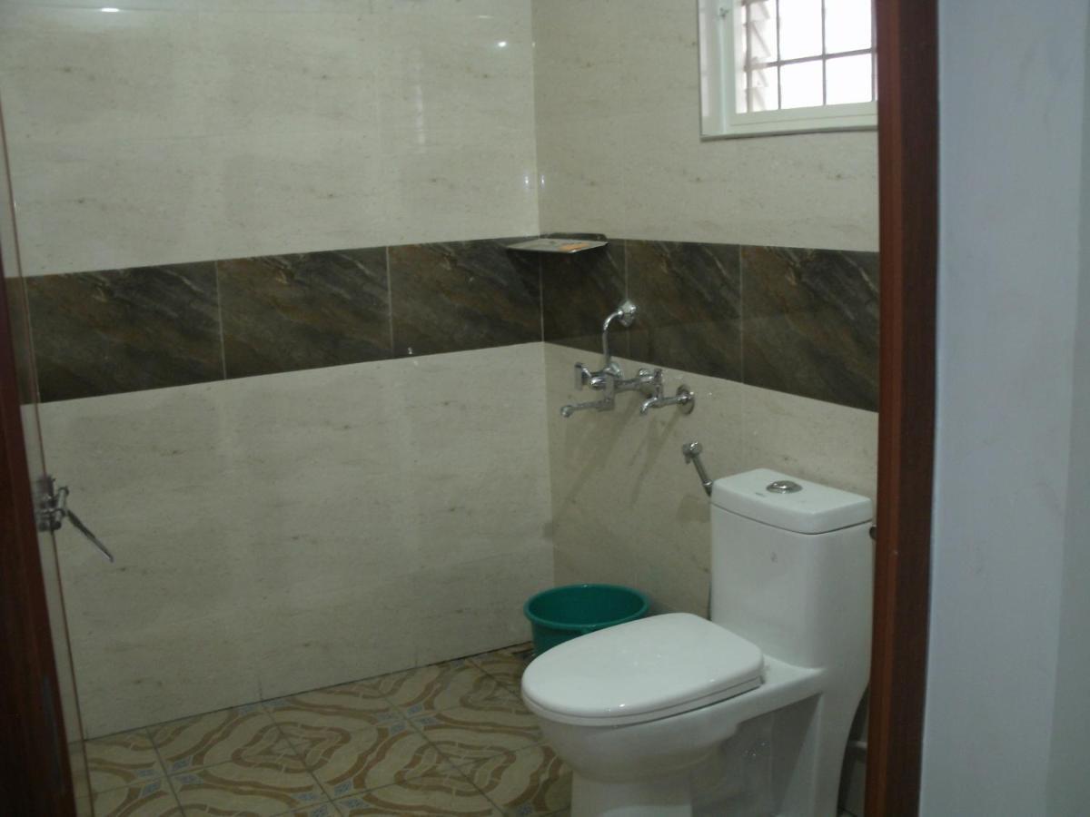 Kochi Jacaranda Holiday Home المظهر الخارجي الصورة